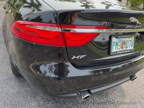 Used 2016 Jaguar XF Prestige RWD image 21