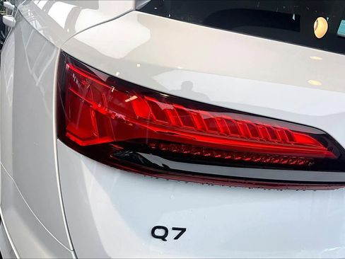 New 2026 Audi Q7 Premium Plus image 14