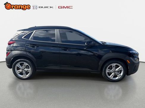 Used 2023 Hyundai Kona SEL AWD/4WD image 2