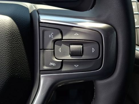 Used 2024 Chevrolet Tahoe Premier AWD/4WD image 18
