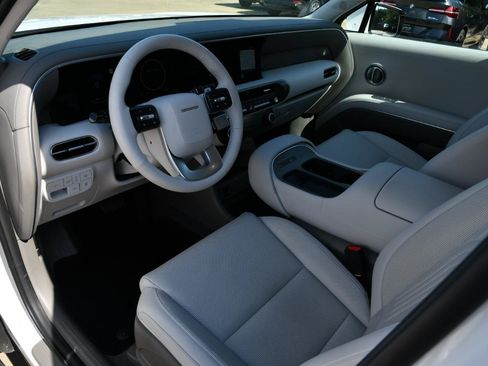Used 2026 Hyundai Palisade SEL FWD image 30