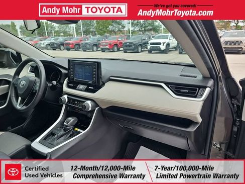 Certified 2022 Toyota RAV4 XLE Premium FWD image 35