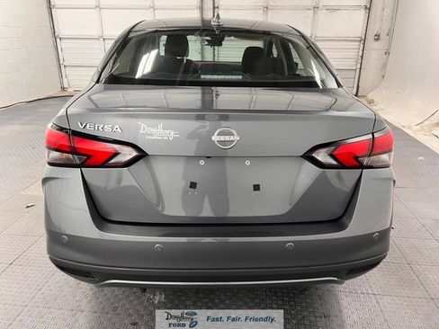 Used 2025 Nissan Versa SV FWD image 6