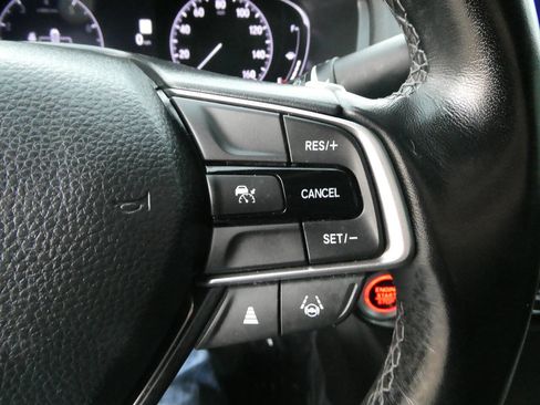Used 2021 Honda Accord Sport image 13