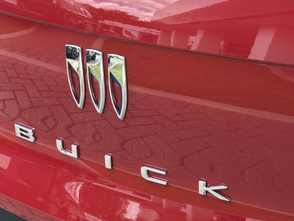 New 2026 Buick Envista Preferred w/ Convenience I Package FWD image 10