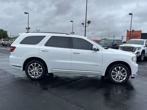 Used 2017 Dodge Durango Citadel w/ Premium Entertainment Group AWD/4WD image 8