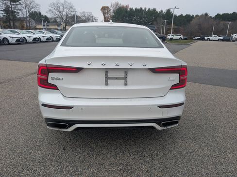 Used 2022 Volvo S60 T8 R-Design Expression w/ Protection Package Premier image 4