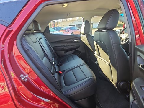 Used 2023 Chevrolet Bolt LT w/ Infotainment Package image 22