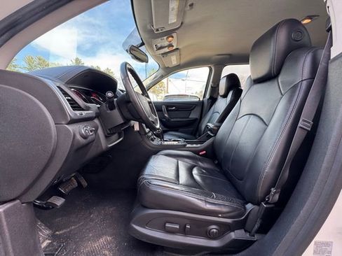 Used 2015 GMC Acadia SLT image 10