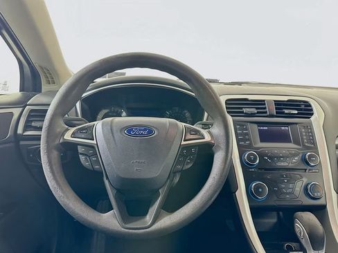 Used 2014 Ford Fusion SE image 20
