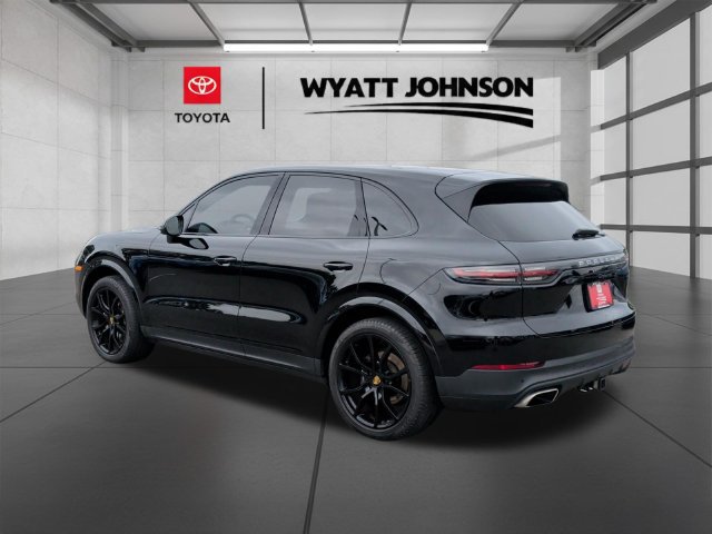 Used 2021 Porsche Cayenne AWD/4WD image 5