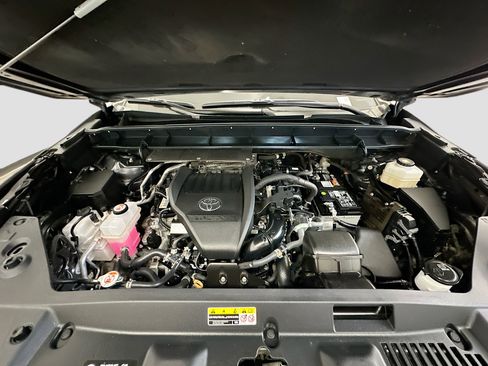 Used 2024 Toyota Highlander XSE image 37