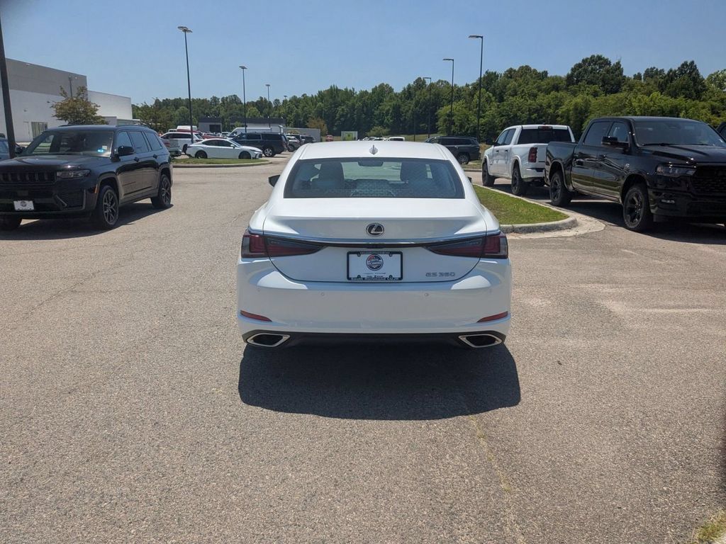 Used 2025 Lexus ES 350 w/ Premium Package FWD image 4