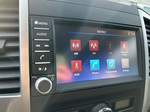 Used 2021 Nissan Frontier SV w/ Midnight Edition Floor Mats image 36