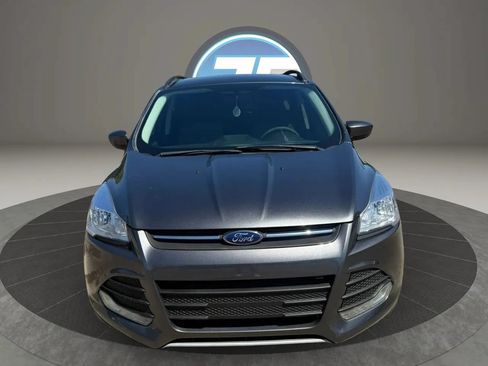Used 2016 Ford Escape SE w/ Equipment Group 201A FWD image 10