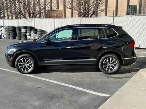 Used 2018 Volkswagen Tiguan SEL image 4