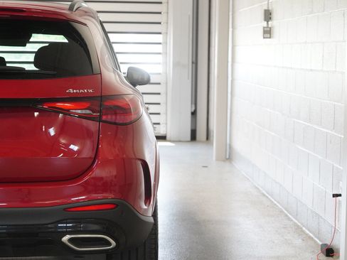 Certified 2026 Mercedes-Benz GLC 300 4MATIC w/ AMG Line image 10
