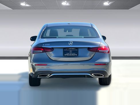 Used 2021 Mercedes-Benz E 350 Sedan image 9