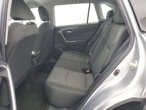Used 2022 Toyota RAV4 XLE image 13