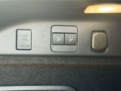 Used 2025 Lexus RX 350 Premium w/ Convenience Package FWD image 13