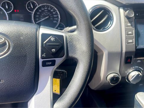 Used 2015 Toyota Tundra SR5 image 18