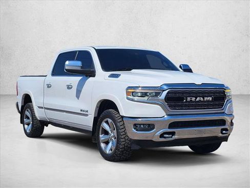 Used 2022 RAM 1500 Limited AWD/4WD image 3
