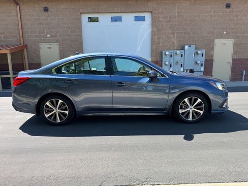 Used 2018 Subaru Legacy 2.5i Limited image 8