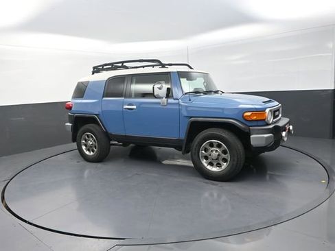 Used 2011 Toyota FJ Cruiser 4WD w/ Convenience Pkg image 20