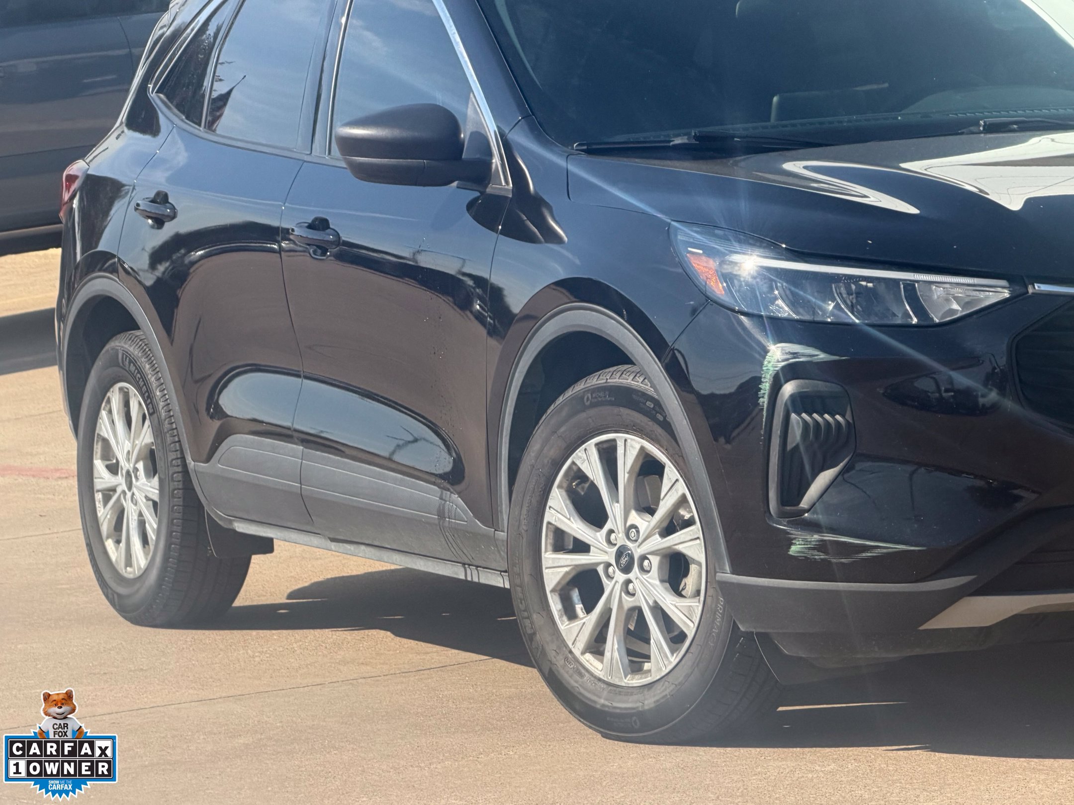 Used 2023 Ford Escape Active FWD image 3
