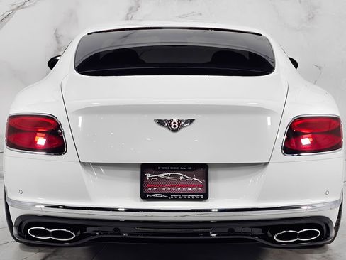 Used 2017 Bentley Continental GT V8 S image 9