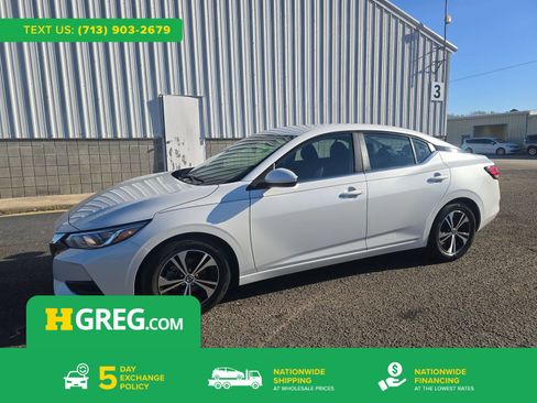 Used 2020 Nissan Sentra SV image 1