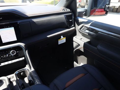 New 2026 GMC Sierra 3500 AT4 w/ AT4 Premium Plus Package AWD/4WD image 21