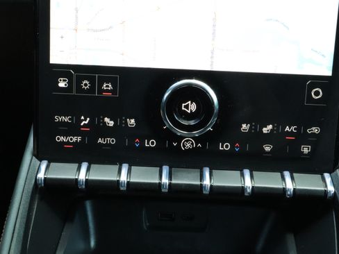 Used 2026 GMC Terrain AT4 w/ Convenience Package III AWD/4WD image 38