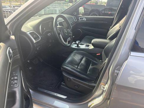 Used 2015 Jeep Grand Cherokee High Altitude AWD/4WD image 10