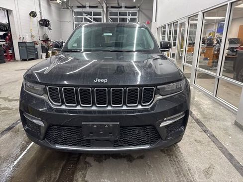 Certified 2022 Jeep Grand Cherokee Limited image 3