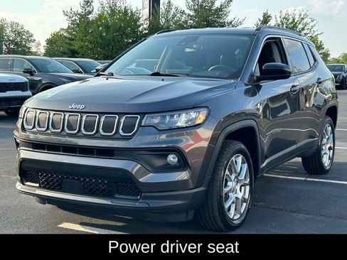 Certified 2022 Jeep Compass Latitude AWD/4WD image 4