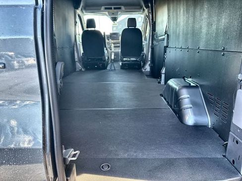 New 2026 Ford Transit 250 148 Medium Roof Extended AWD image 21