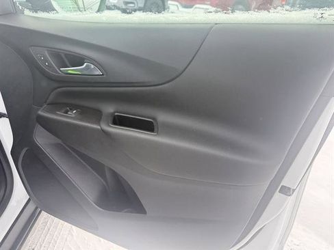Used 2023 Chevrolet Equinox LT image 12
