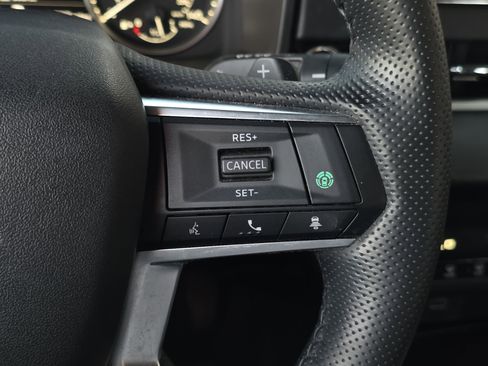 Used 2024 Mitsubishi Outlander SE image 10