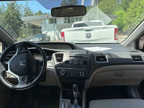 Used 2015 Honda Civic LX image 11