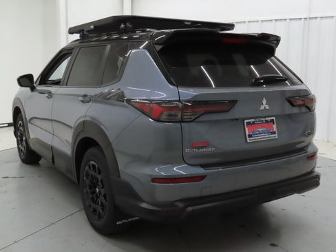 New 2026 Mitsubishi Outlander Trail Edition image 5