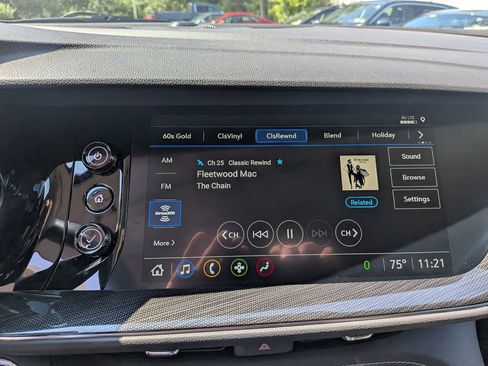Used 2022 Buick Envision Preferred FWD image 22