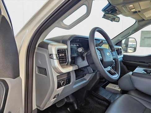 New 2025 Ford F450 XL image 3