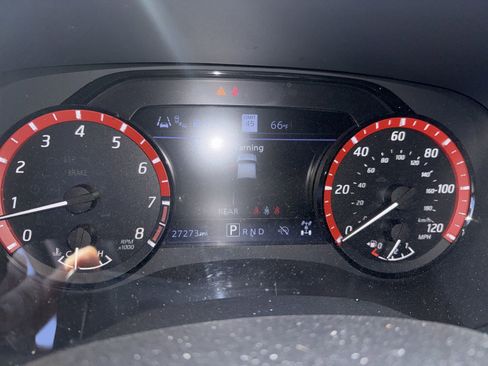 Used 2023 Nissan Frontier PRO-4X w/ Pro-4X Premium Package image 14