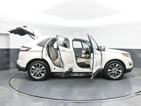 Used 2015 Ford Edge Titanium w/ Equipment Group 301A image 57