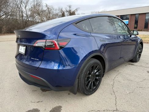 Used 2023 Tesla Model Y Long Range image 6