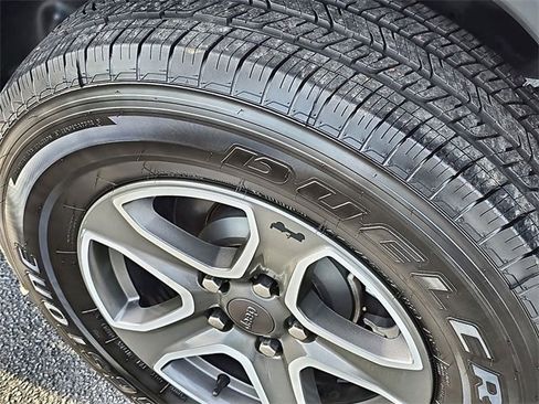 Used 2021 Jeep Wrangler Unlimited Sport image 13