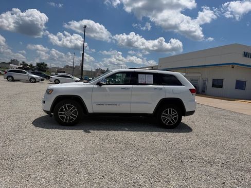 Used 2022 Jeep Grand Cherokee Limited AWD/4WD image 6