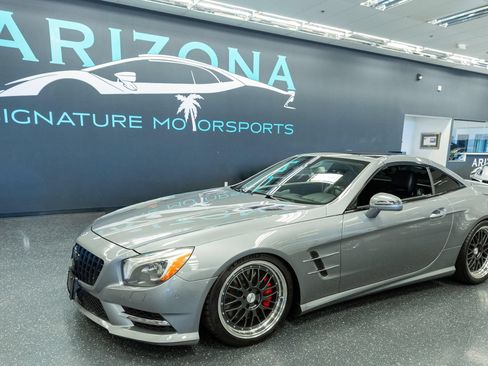 Used 2013 Mercedes-Benz SL 550 w/ Premium Pkg image 1
