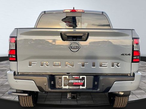 New 2026 Nissan Frontier SV image 5